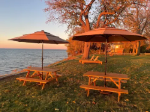Fall Fun on the Lake - 180 Degree Views