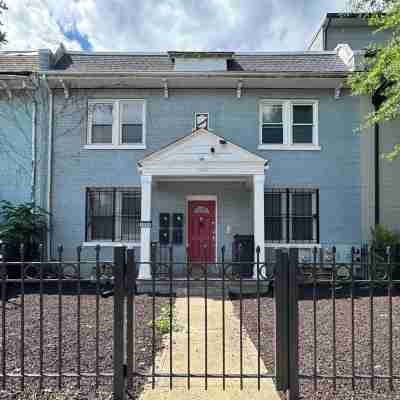 Gateway to DC - Charming 2-bdr apartment in the heart of Union Market Hotel Exterior