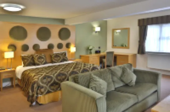 베스트 웨스턴 플러스 얼레스톱 코트 호텔 & 골프 클럽