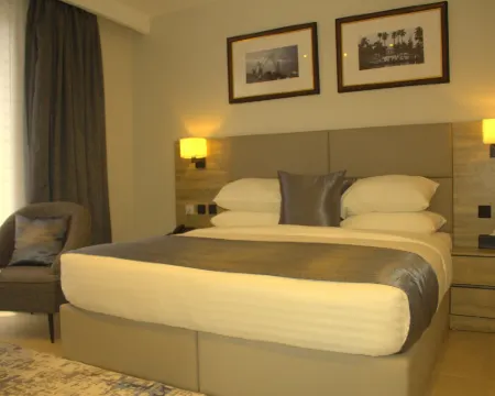 เดอะ คอร์ดิส โรงแรม ไอเคจา โรงแรมในOjodu