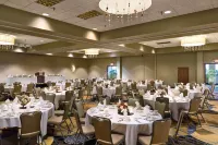 Radisson Hotel Bismarck - Airport Shuttle