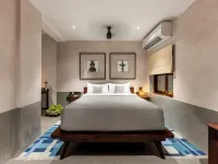 Delhi House Hotels in Puducherry