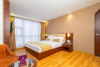 Sumitel Vista 800m from Mall Road Hotel a 