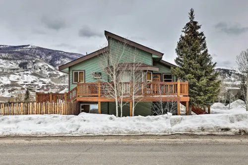 Silverthorne Ski Base w/ Mtn Views: Walk to Trails - que admiten mascotas