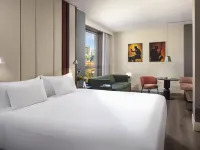 NH Barcelona Diagonal Poblenou Hotels near Agbar Tower