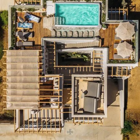Alenor City Hotel