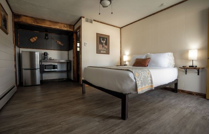Columbia Point Resort