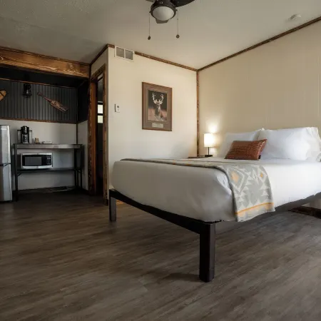 Columbia Point Resort