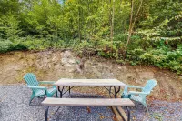 Tiny House at Sugarbush North: Adventure Hub! - 2-Star