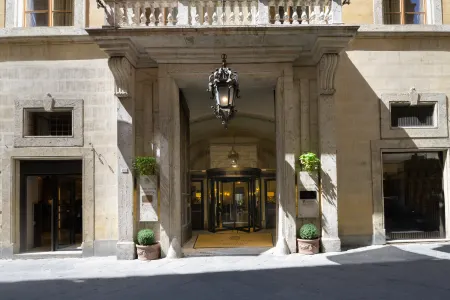 Grand Hotel Continental Siena - Starhotels Collezione