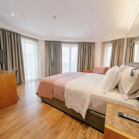 Moenia Boutique Hotel