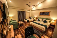 Hotel Square One by d'Polo Dharamshala - جاكوزي