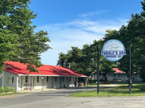 Tuggles Gap Roadside Inn Hotel di 