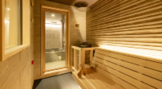 TERRACE HOTEL f 新大阪