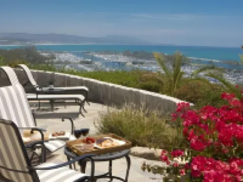 Blue Lantern Inn, A Four Sisters Inn