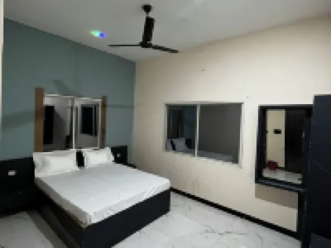 4s hotel Hotels in Sehore