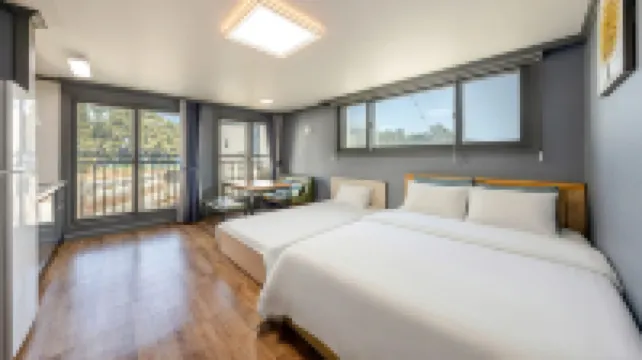 Samcheok Lamer Pension