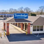 Travelodge by Wyndham Jackson I-40 Exit 82 - Bathtub