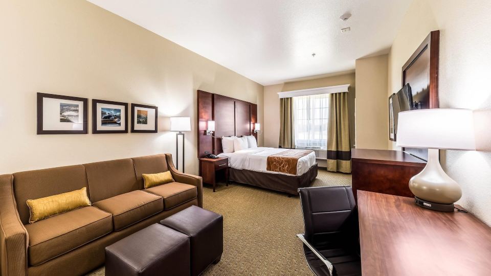 Comfort Suites Grand Prairie - Arlington North