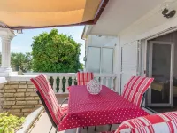 Apartment Robyn on the Beach Hotels in Srima
