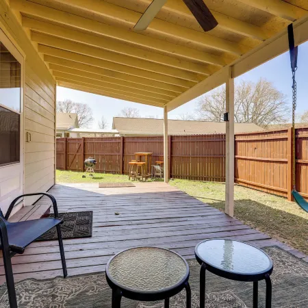 Pet-Friendly Canyon Lake Studio Fish, Boat, Relax