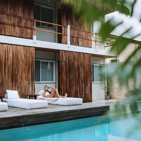 Agam Hotel