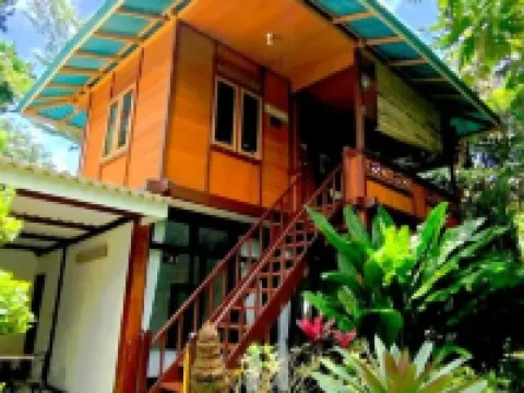 Forrest Lodge, Cafe & Wisata Berkuda Hotels in Pakis
