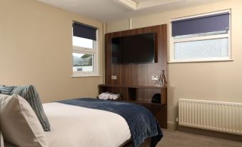 The Victoria Hotel