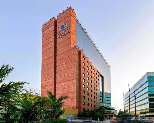 DoubleTree by Hilton Jeddah Al Andalus Mall Hotels near Salam Mall