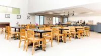 Country Inn & Suites by Radisson, Appleton Airport - Fox River Mall Area - Morgenmad