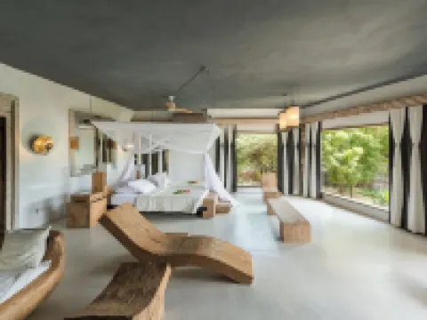 The Majlis Resort Hotels in Shela