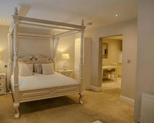 No.10 Preston Hotels in Preston