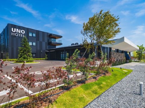 UNO HOTEL