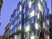 Hotel Moon & Sun Porto Отели рядом с достопримечательностью «Церковь кармелитов»