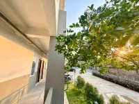 102 living house