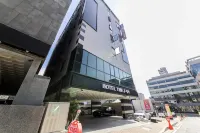 Hwaseong Ritz Hotel - Pysäköinti