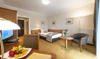 Hotel Warmbaderhof - 5-Star