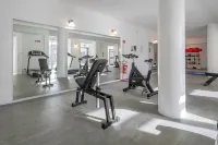 Siena Hills Apartments - salle de sport