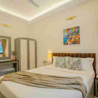 Staymaster Zuno 2BR Apartment Rooms