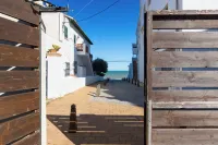 Beachfront Premium Terraza piscina Javea - Kitchens