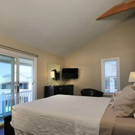 Ocean Walk Hotel