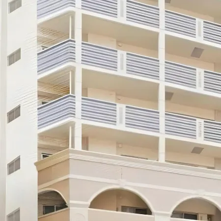 Coruscant Hotel Nagasaki Station 2 Отели рядом с достопримечательностью «Храм Сува»