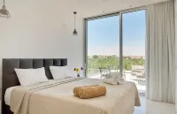 Seaview Luxury Villa Jacuzzi & Pool! 2 Min Beach - parking