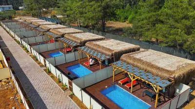 Verona Otel & Villa Hotel di 
