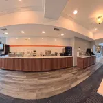 La Quinta Inn & Suites by Wyndham Longview North - breakfast