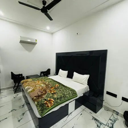 Hotel The Amaresh