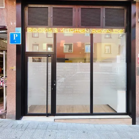 Bilbao ROOMS & KITCHEN Rekalde
