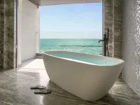 Mercure Larnaca Beach Resort - Hot Tub