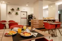 Made Inn Entroncamento - Bãi đậu xe