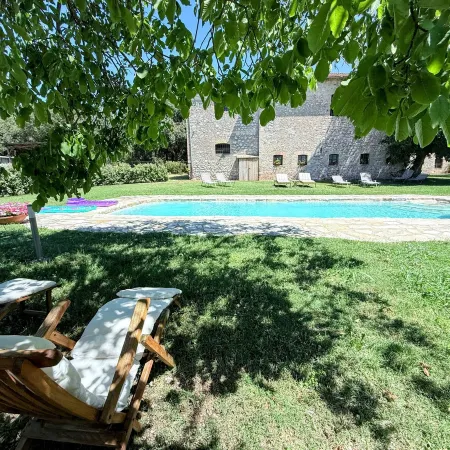Elegant Farmhouse Retreat in Poreta, Italy